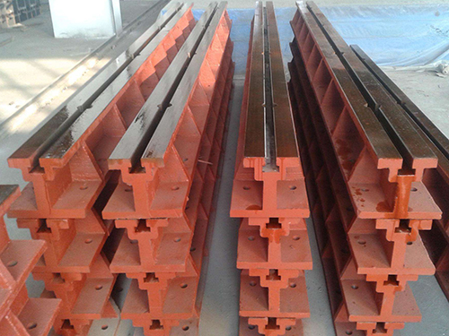 機床機身，地軌